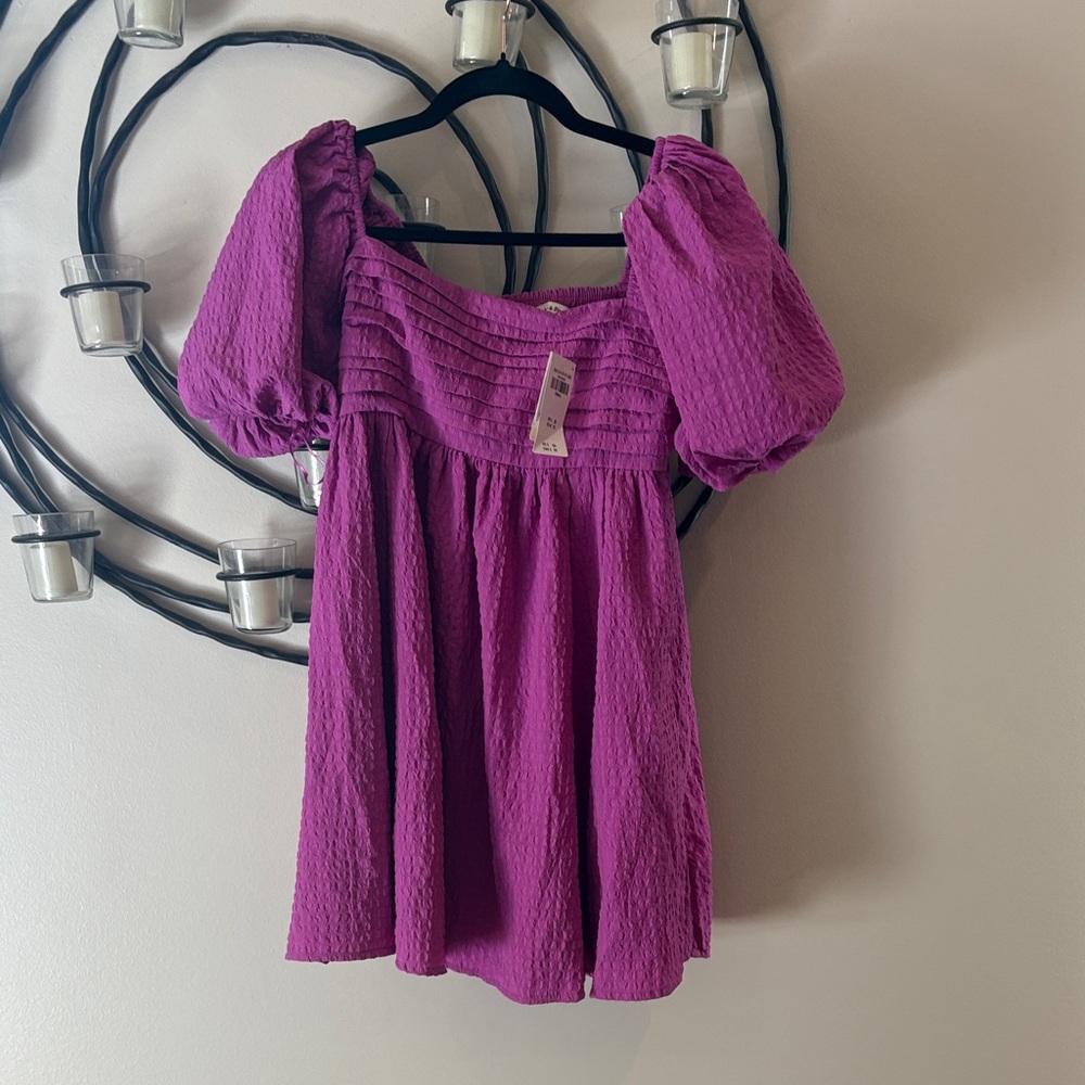 Abercrombie Women's Purple Puff Sleeve Top